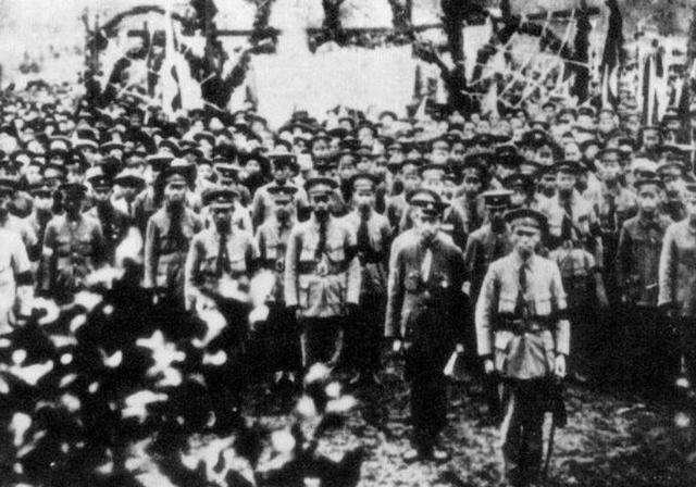 阿q正传人物形象分析(阿Q正传人物形象分析400字)