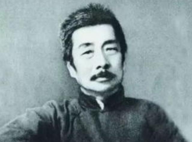阿q正传人物形象分析(阿Q正传人物形象分析400字)