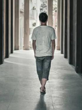 诚信的名人故事现代(诚信的名人故事20字)