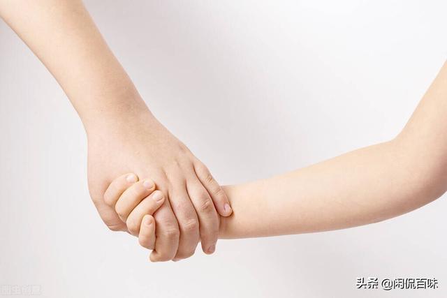 毕业的那一刻作文600字初一（开心的那一刻作文600字初一）