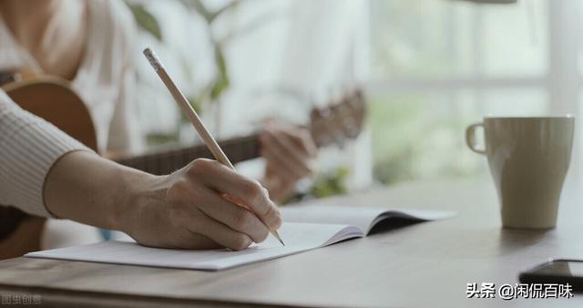毕业的那一刻作文600字初一（开心的那一刻作文600字初一）