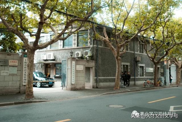 春游主题活动设计方案(春游主题班刊素材题目)