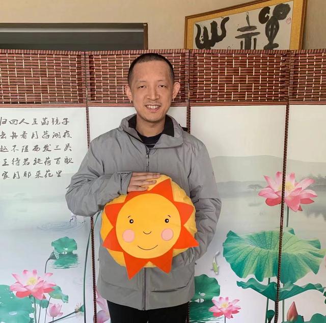 一树难开两样花简谱，一树难开两样花简谱完整版