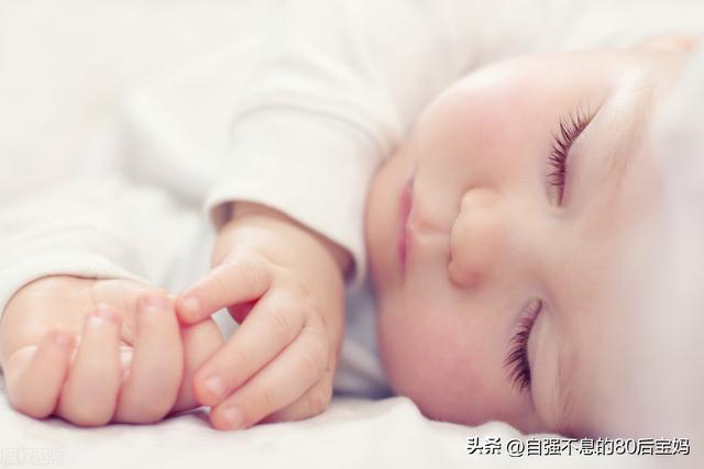 形容女人一颦一笑什么意思，形容女人一颦一笑什么意思啊