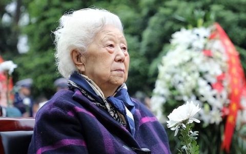 杨益言,罗广斌简介，杨益言罗广斌简介50字