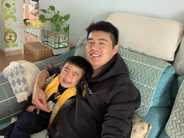 我的儿子是奇葩演员表介绍，我的儿子是奇葩荷花和谁在一起了