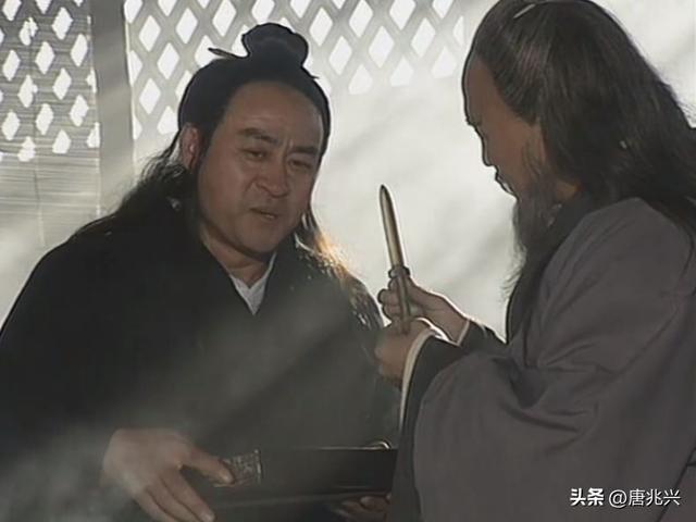 鱼肠雁足典故，鱼肠雁足打一动物