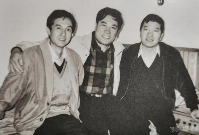 我爱家乡的田野500字作文三年级，我爱家乡的田野作文450字！