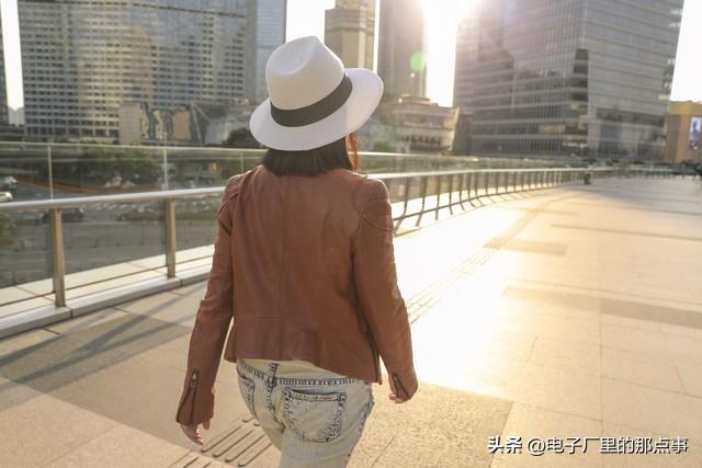 电子厂纪实我24岁，与表妹19岁的室友，发生一段感情，结局很甜