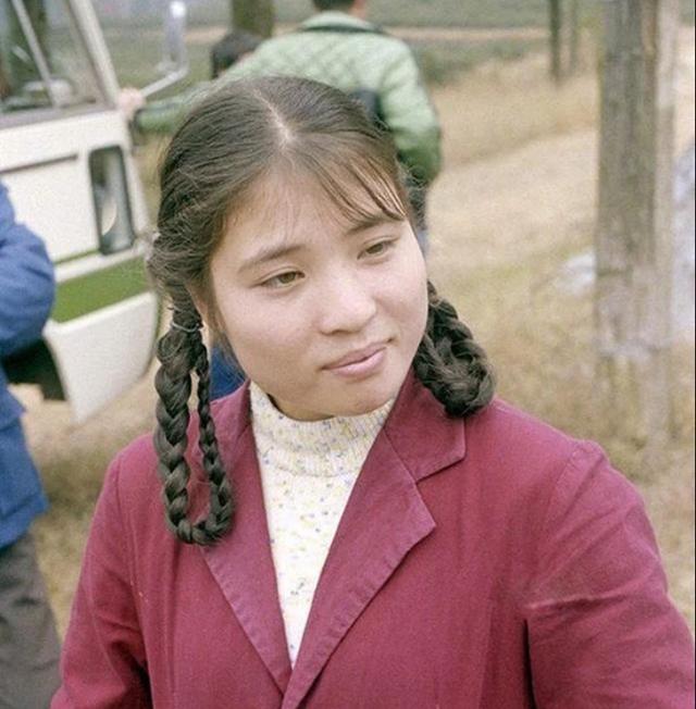 留守母亲出轨邻居,被突然回家的丈夫撞见,15岁儿子最终犯下大错