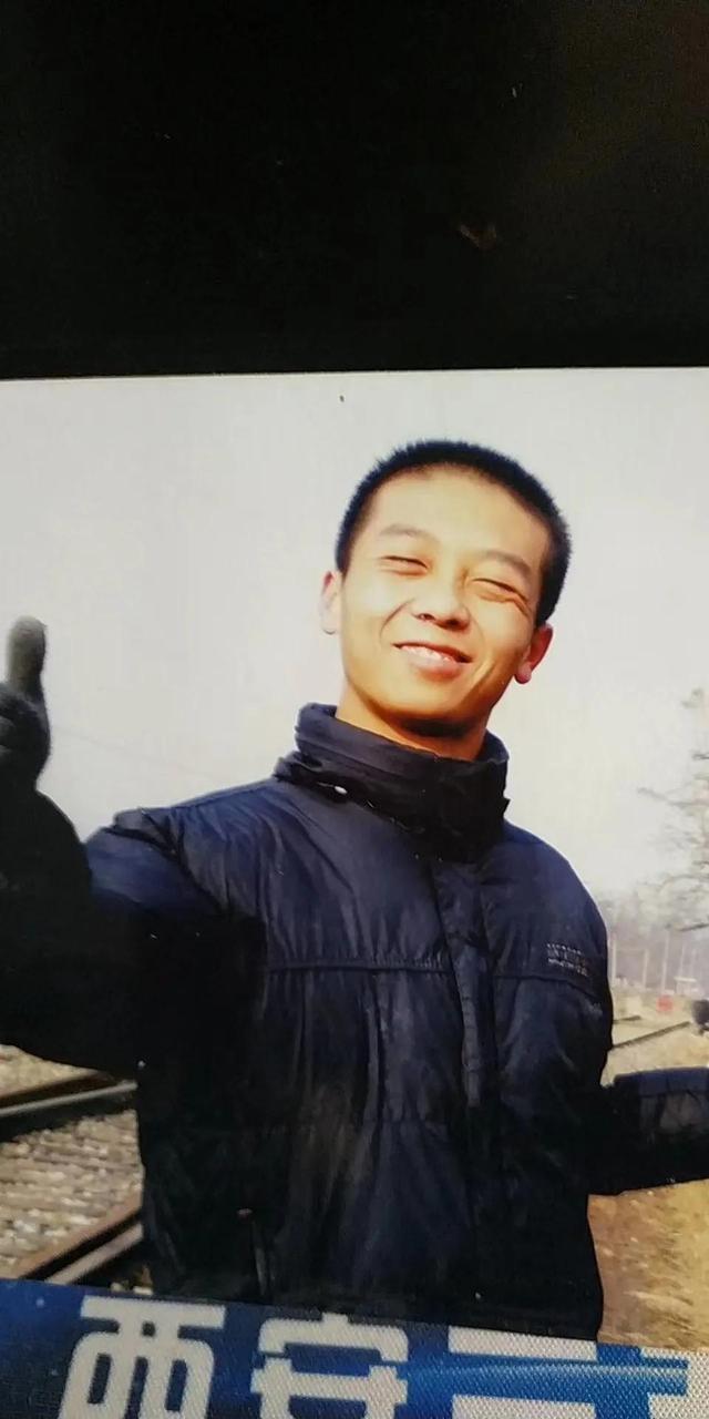 我的生日英文作文，我的生日英语作文50字！