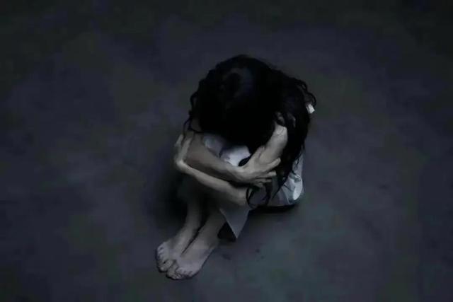 女儿被5旬男子强奸,父亲一怒之下打死歹徒是否被判刑?