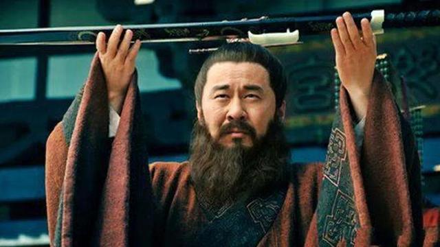 对曹操的评价100字，对曹操的评价100字左右！
