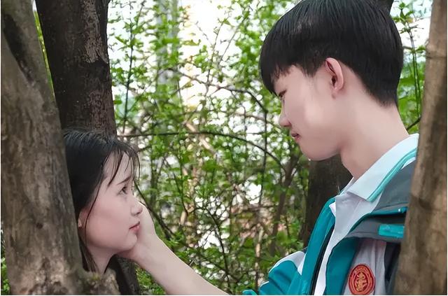 青春期失乐园登上舞台，青春失乐园歌曲登上舞台！
