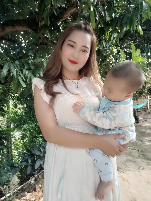 因为疫情，他和朋友的妻子封闭在一起，发乎情，止乎礼