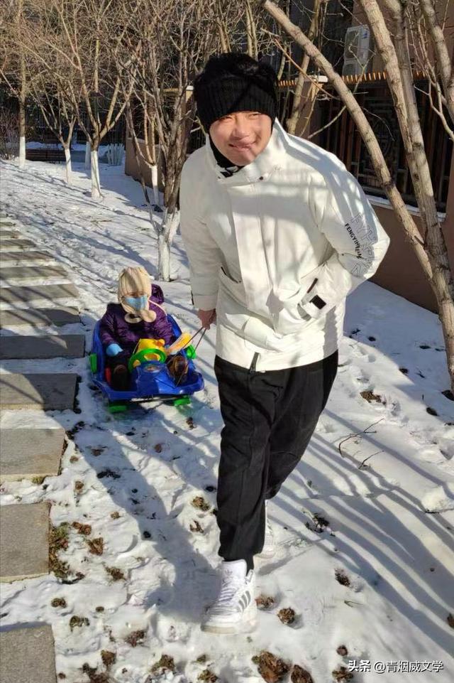 下雪的日记三年级300字2021年，下雪的日记三年级300字怎么写！