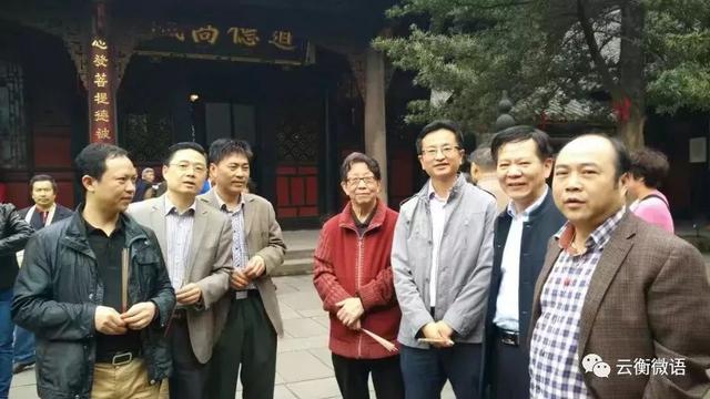 感恩结尾优美的句子有哪些,感恩结尾优美的句子短句!