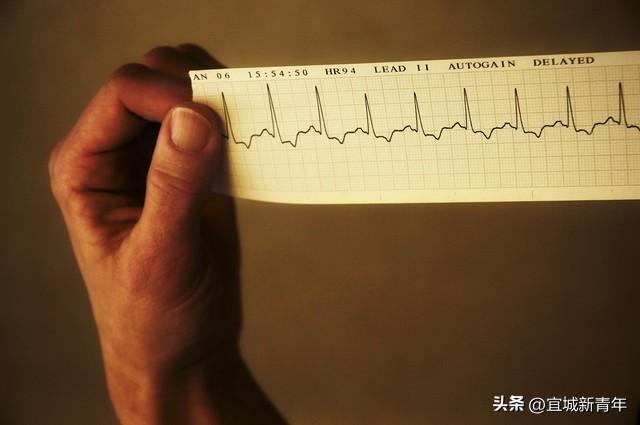 爱的付出电视剧全集，爱的付出电视剧重答句离婚时出车祸是第几集