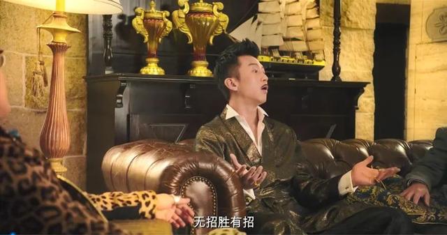 李嘉诚名言名句经典语录，李嘉诚座右铭八个字