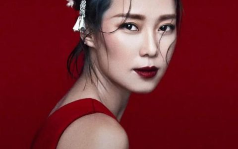 手心里的温柔歌词完整版，手心里的温柔歌曲歌词