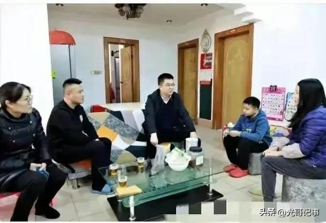 贫困说明情况怎么写，贫困说明书范文100字