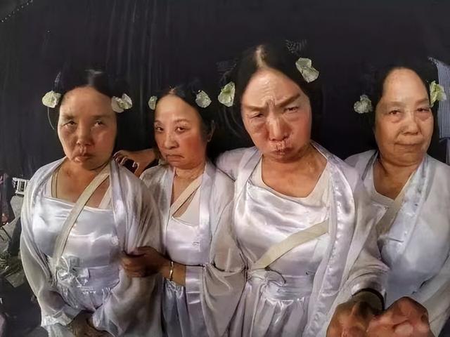 许允之妻，许允之妻离婚？