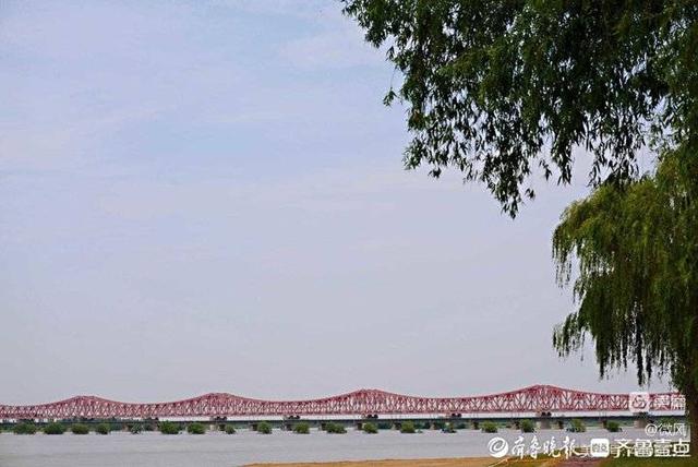 黄河东流去，黄河之滨？